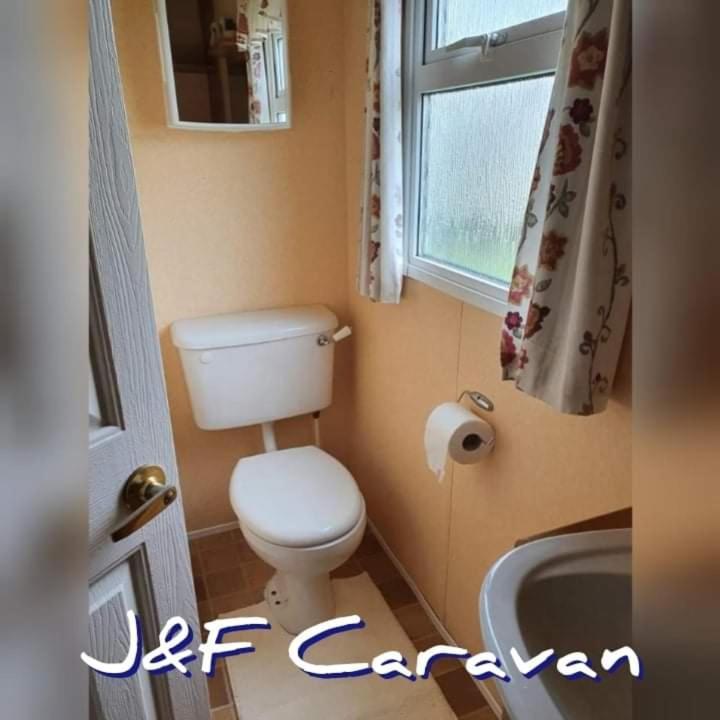 Holiday home 6 Berth Caravan The Grange Ingoldmells *
