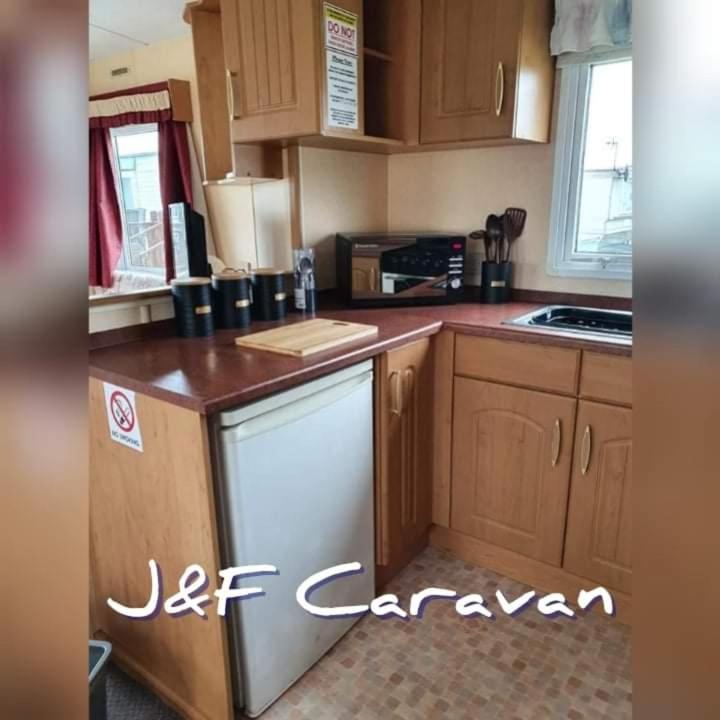 6 Berth Caravan The Grange Ingoldmells * Skegness