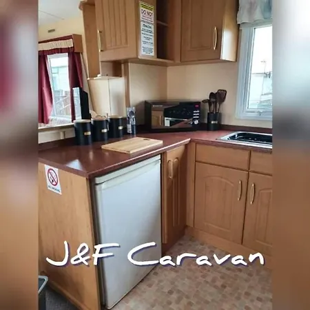 6 Berth Caravan The Grange Ingoldmells Skegness Exterior photo
