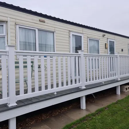 6 Berth Caravan The Grange Ingoldmells Skegness Exterior photo